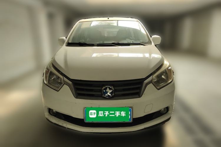 Used Venucia R50 2013 1.6L Manual Fashion Edition Front