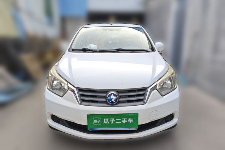 Used Venucia R50 2013 1.6L Manual Fashion Edition Front