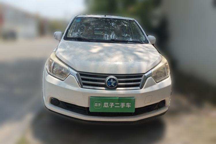Used Venucia R50 2013 1.6L Manual Fashion Edition Front