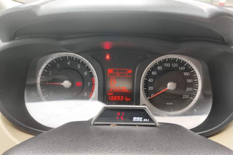 Used Venucia R50 2013 1.6L Manual Fashion Edition Instrument Cluster