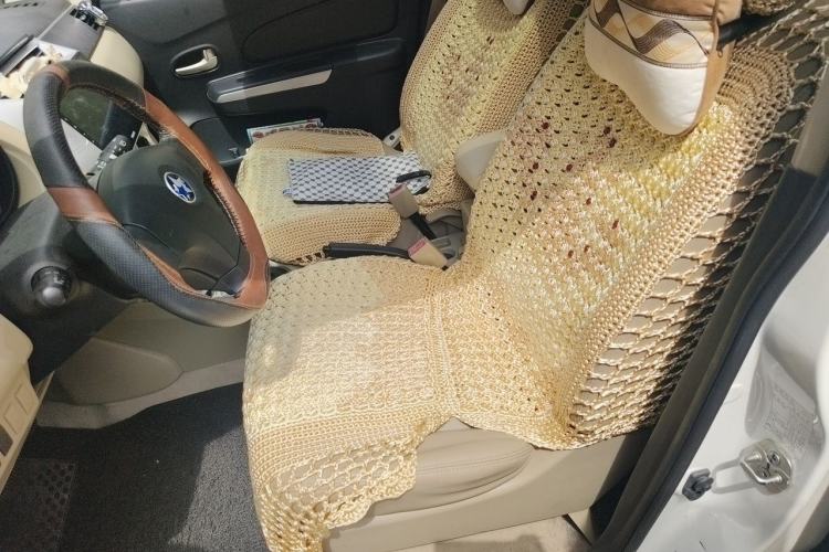 Used Venucia R50 2013 1.6L Automatic Luxury Edition Left Front Seat