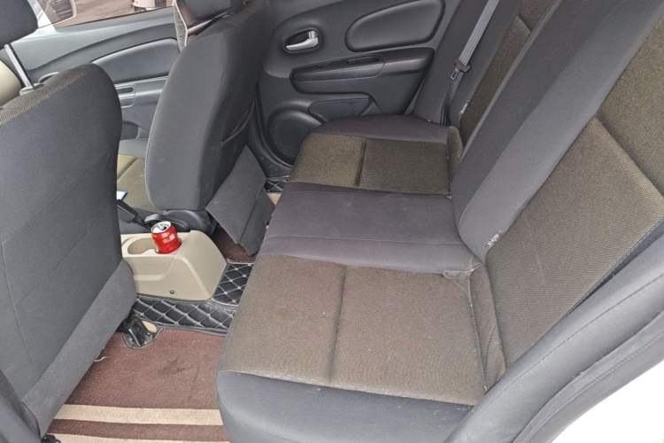 Used Venucia R50 2013 1.6L Manual Fashion Edition Left Rear Seat