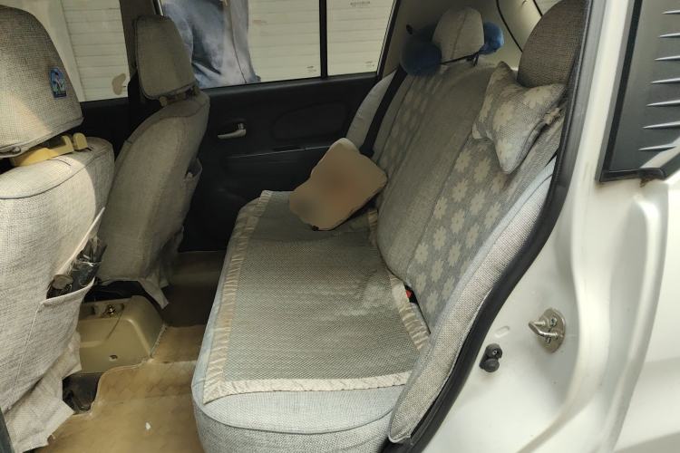 Used Venucia R50 2013 1.6L Manual Fashion Edition Left Rear Seat