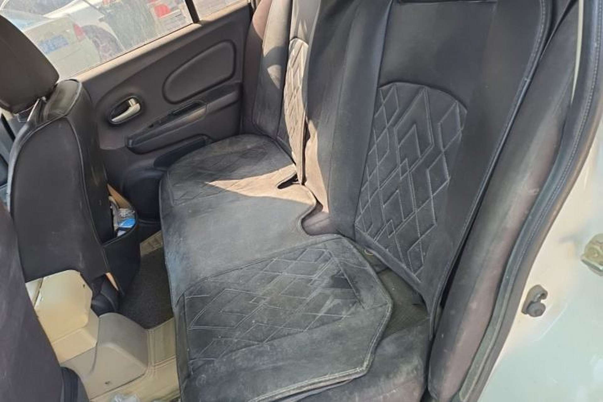 Used Venucia R50 2013 1.6L Manual Fashion Edition Left Rear Seat