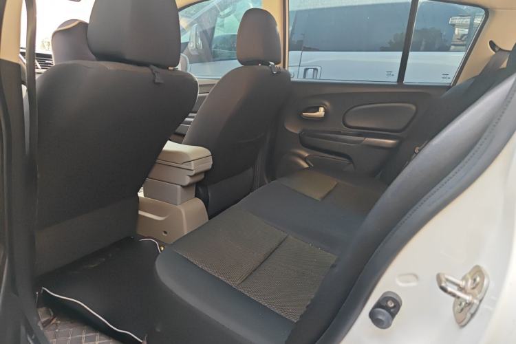 Used Venucia R50 2013 1.6L Manual Fashion Edition Left Rear Seat