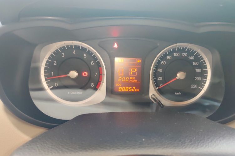 Used Venucia R50 2013 1.6L Automatic Fashion Edition Odometer Close Up