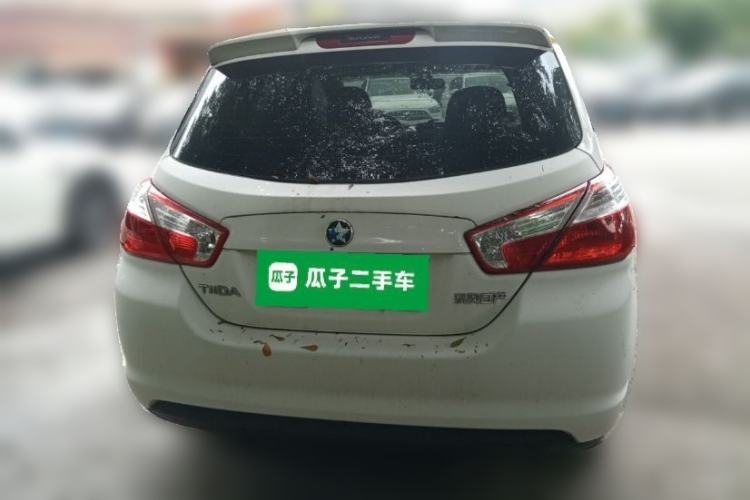 Used Venucia R50 2013 1.6L Automatic Fashion Edition Rear