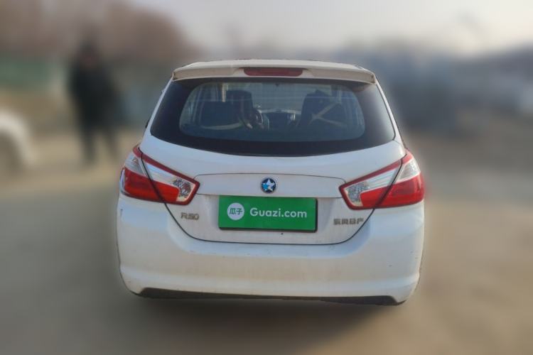 Used Venucia R50 2013 1.6L Manual Fashion Edition Rear
