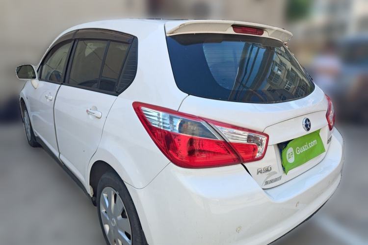 Used Venucia R50 2013 1.6L Manual Fashion Edition Rear Left 45 Deg