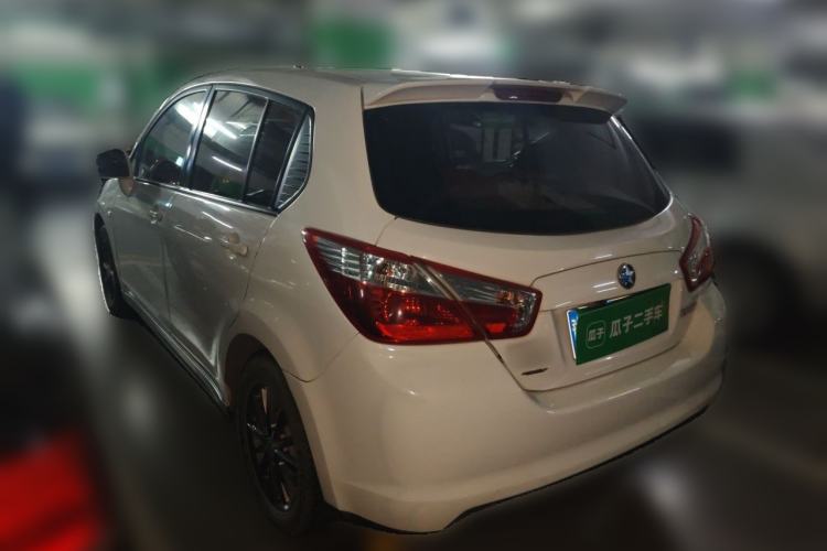 Used Venucia R50 2013 1.6L Automatic Fashion Edition Rear Left 45 Deg