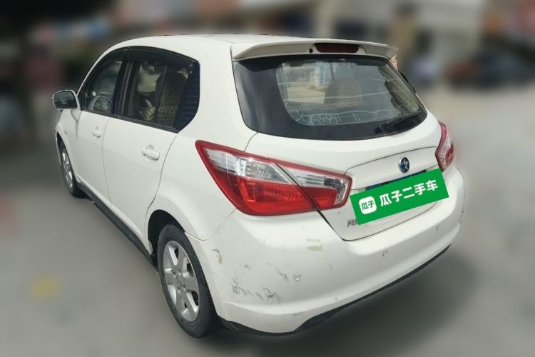 Used Venucia R50 2013 1.6L Automatic Luxury Edition Rear Left 45 Deg