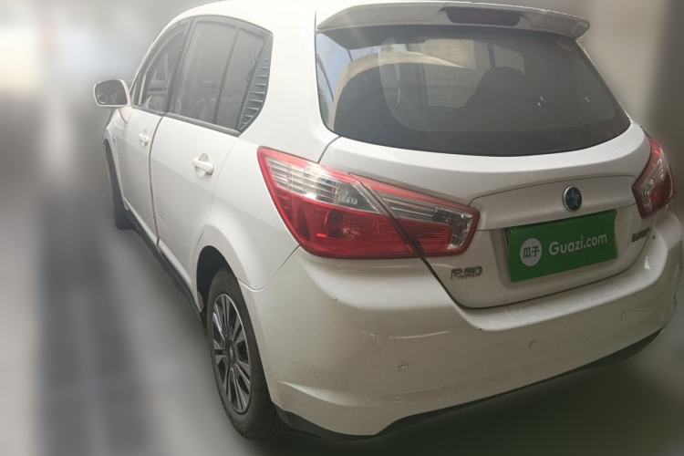 Used Venucia R50 2013 1.6L Manual Fashion Edition Rear Left 45 Deg