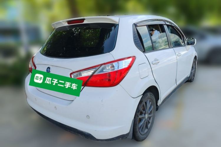Used Venucia R50 2013 1.6L Automatic Fashion Edition Rear Right 45 Deg