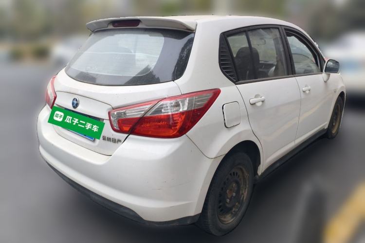 Used Venucia R50 2013 1.6L Automatic Fashion Edition Rear Right 45 Deg