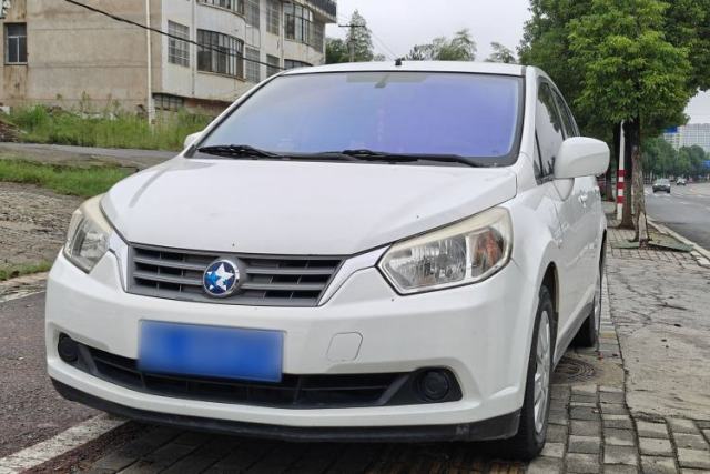Used Venucia R50 2013 1.6L Manual Fashion Edition
