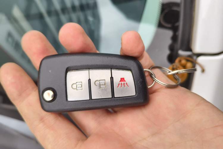 Used Venucia R50 2013 1.6L Manual Fashion Edition Vehicle Key