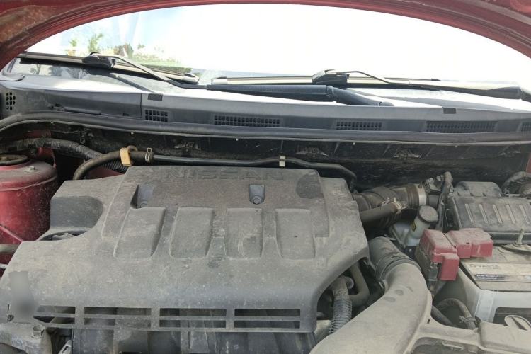 Used Venucia R50 2014 1.6L Manual Splendid Edition Engine Bay