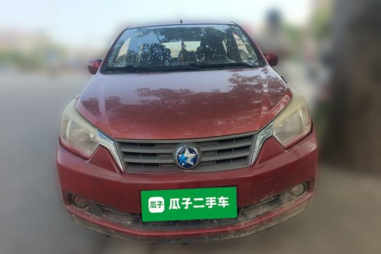 Used Venucia R50 2014 1.6L Automatic Splendid Edition Front