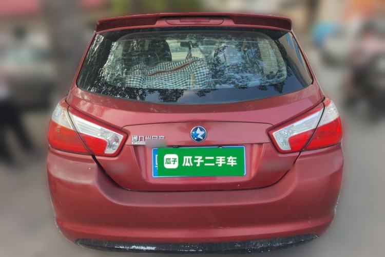 Used Venucia R50 2014 1.6L Automatic Splendid Edition Rear
