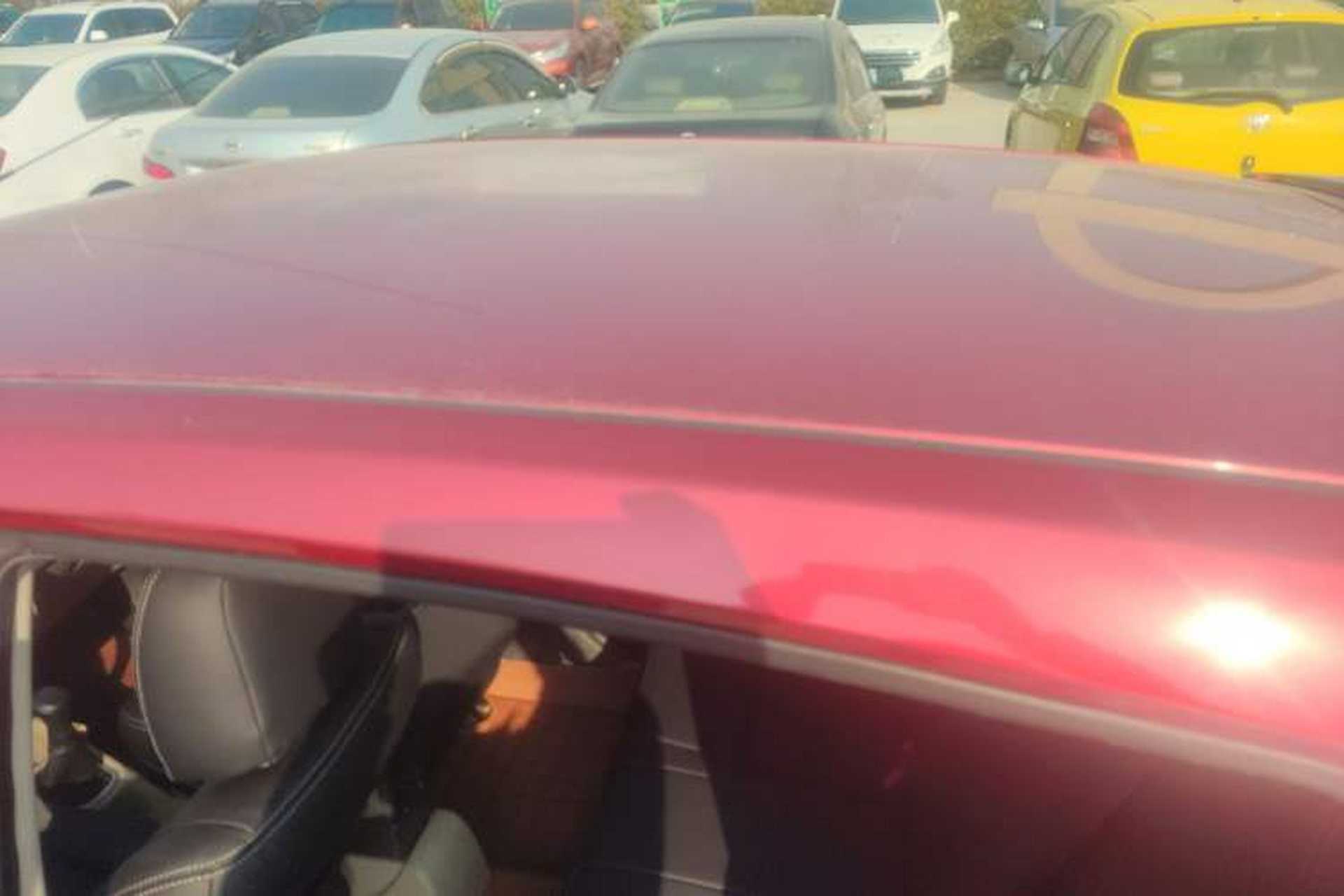 Used Venucia R50 2014 1.6L Manual Splendid Edition Roof