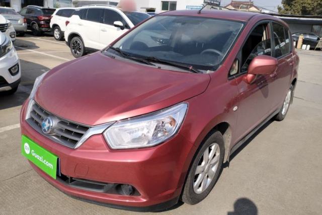 Used Venucia R50 2014 1.6L Automatic Splendid Edition