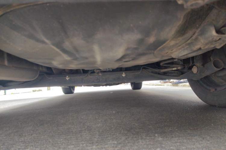 Used Venucia R50 2014 1.6L Manual Splendid Edition Chassis Rear