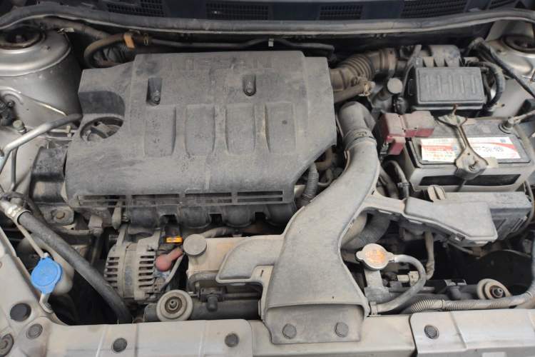 Used Venucia R50 2014 1.6L Manual Splendid Edition Engine Bay