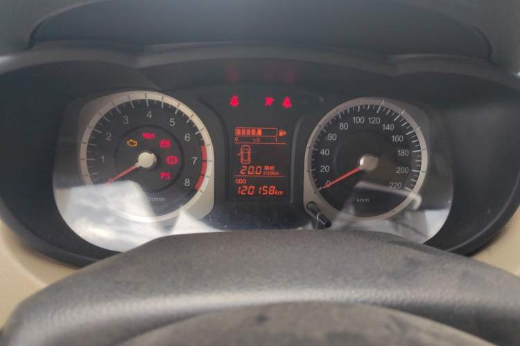 Used Venucia R50 2014 1.6L Manual Splendid Edition Instrument Cluster