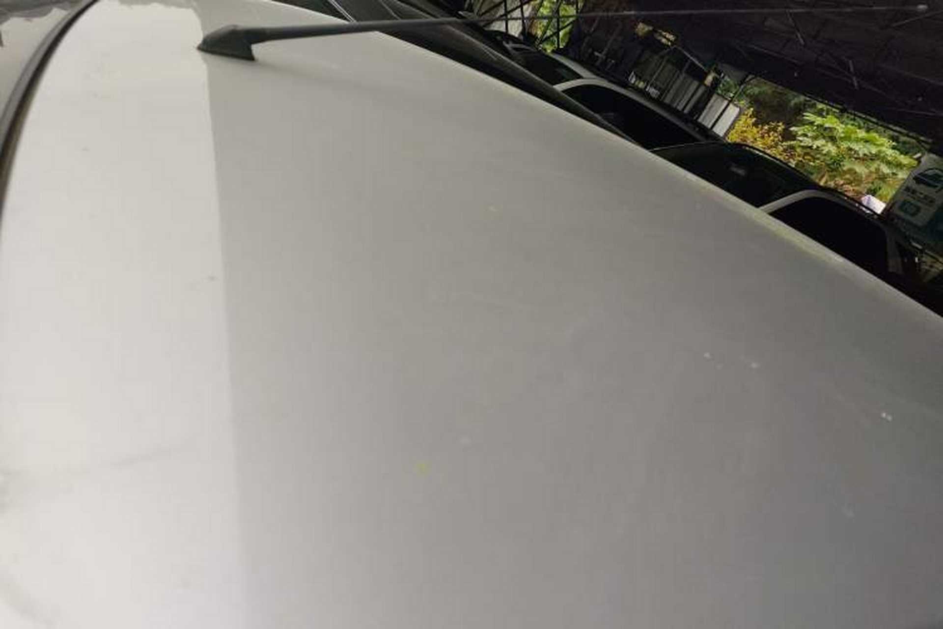 Used Venucia R50 2014 1.6L Automatic Splendid Edition Roof