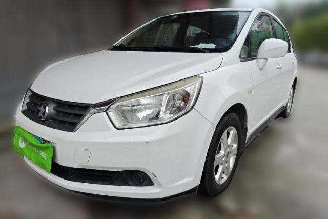 Used Venucia R50 2014 1.6L Automatic Splendid Edition