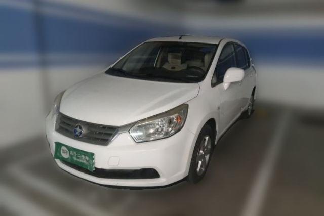 Used Venucia R50 2014 1.6L Automatic Splendid Edition