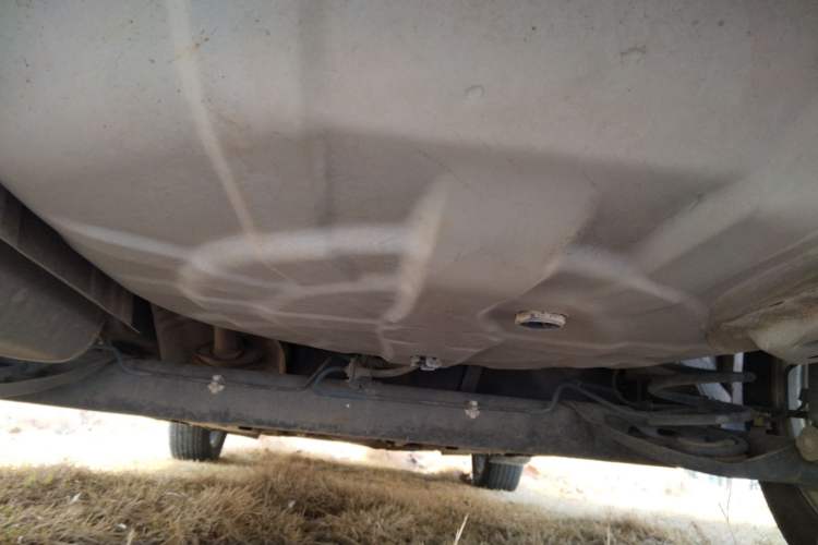 Used Venucia R50 2014 1.6L Manual Splendid Edition Chassis Rear