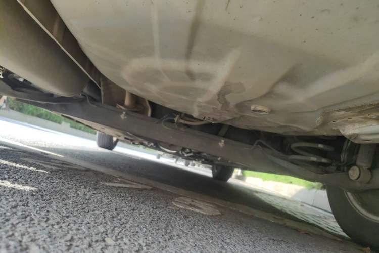 Used Venucia R50 2014 1.6L Automatic Splendid Edition Chassis Rear
