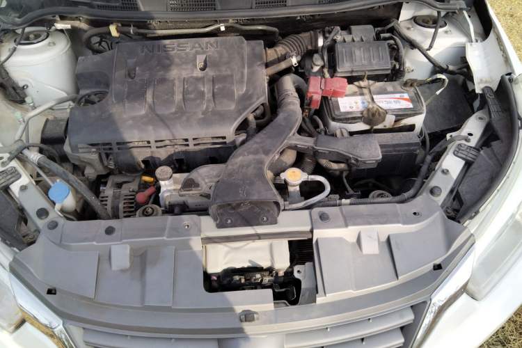 Used Venucia R50 2014 1.6L Manual Splendid Edition Engine Bay