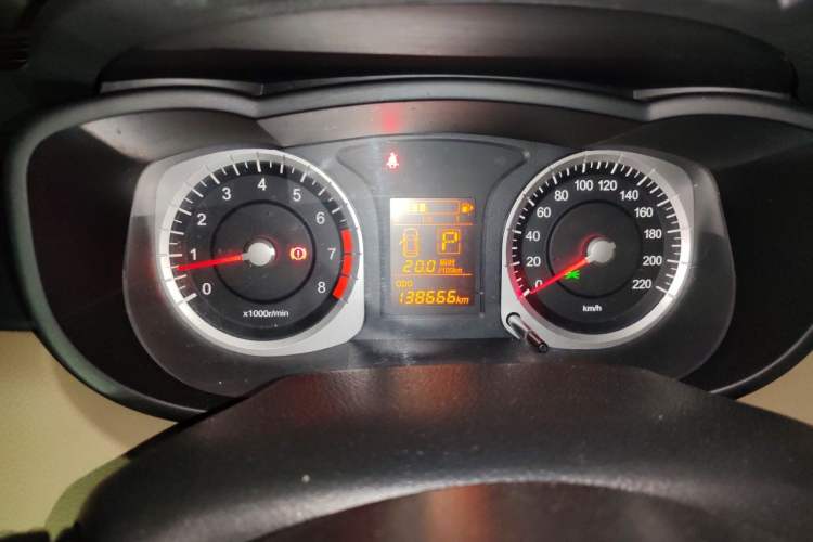Used Venucia R50 2014 1.6L Automatic Splendid Edition Instrument Cluster