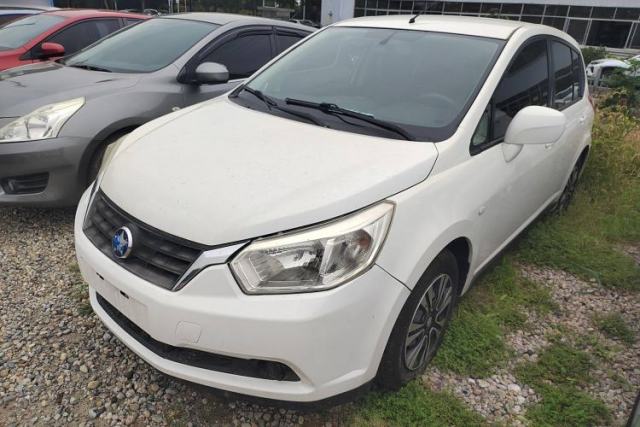 Used Venucia R50 2014 1.6L Automatic Splendid Edition