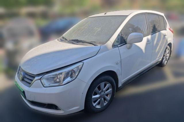 Used Venucia R50 2014 1.6L Manual Splendid Edition
