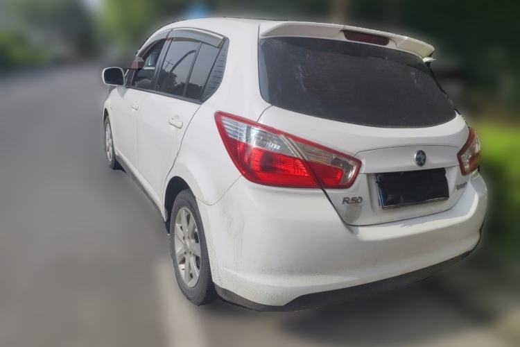 Used Venucia R50 2014 1.6L Automatic Splendid Edition Rear Left 45 Deg