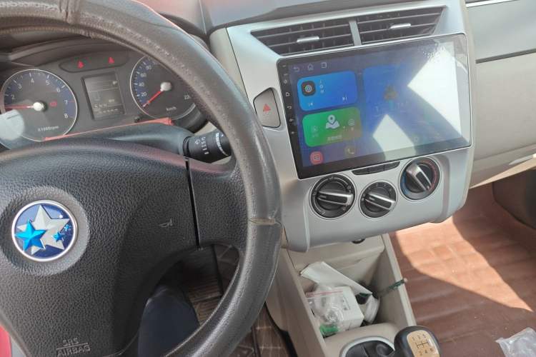 Used Venucia R50 2015 1.6L Manual Fashion Edition Audio And AC Panel