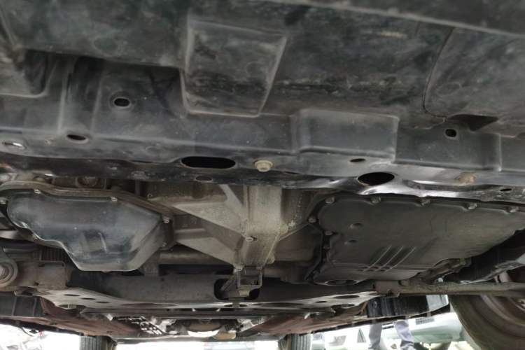 Used Venucia R50 2015 1.6L Automatic Fashion Edition Chassis Front