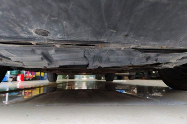 Used Venucia R50 2015 1.6L Automatic Fashion Edition Chassis Front