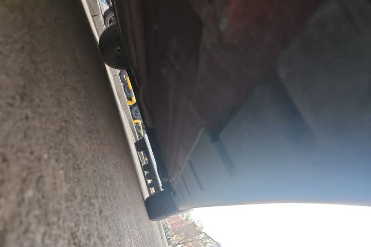 Used Venucia R50 2015 1.6L Manual Fashion Edition Chassis Front Left