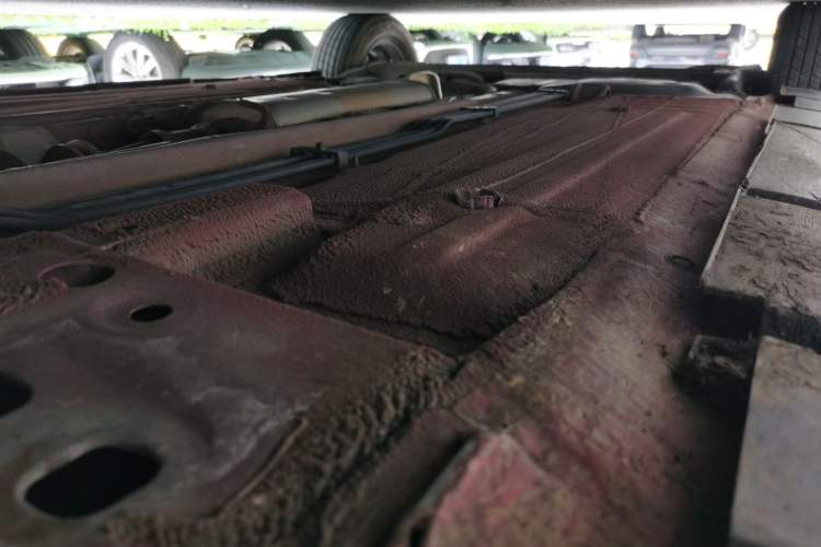 Used Venucia R50 2015 1.6L Automatic Fashion Edition Chassis Front Right