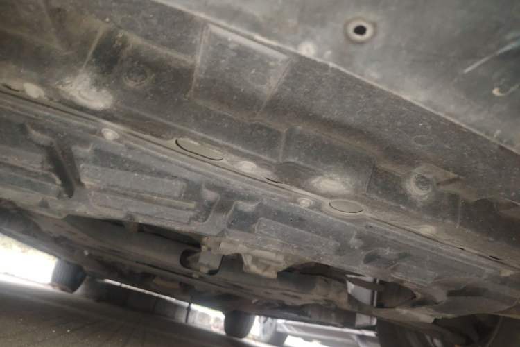 Used Venucia R50 2015 1.6L Manual Fashion Edition Chassis Front