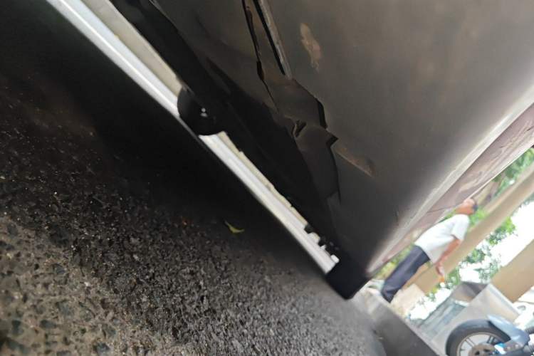 Used Venucia R50 2015 1.6L Automatic Fashion Edition Chassis Rear Right