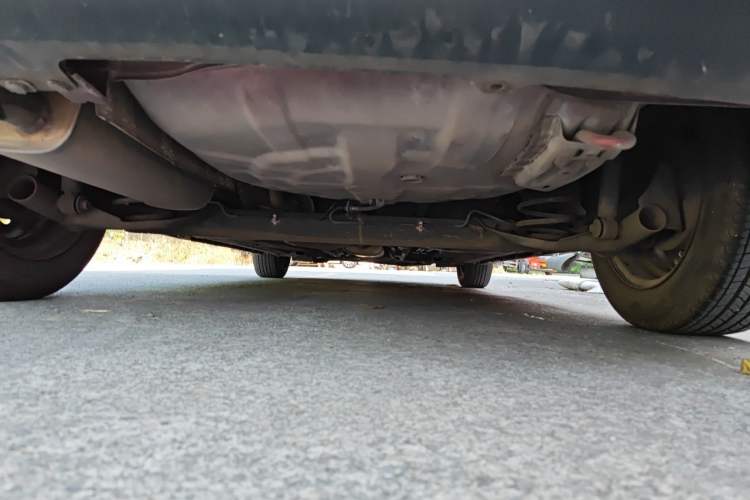 Used Venucia R50 2015 1.6L Automatic Fashion Edition Chassis Rear