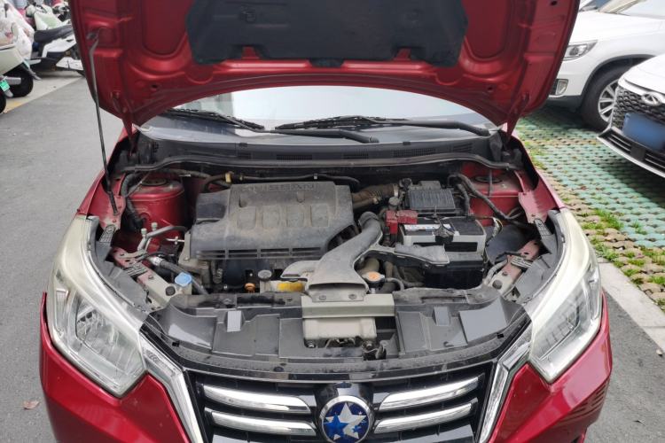 Used Venucia R50 2015 1.6L Automatic Fashion Edition Engine Bay