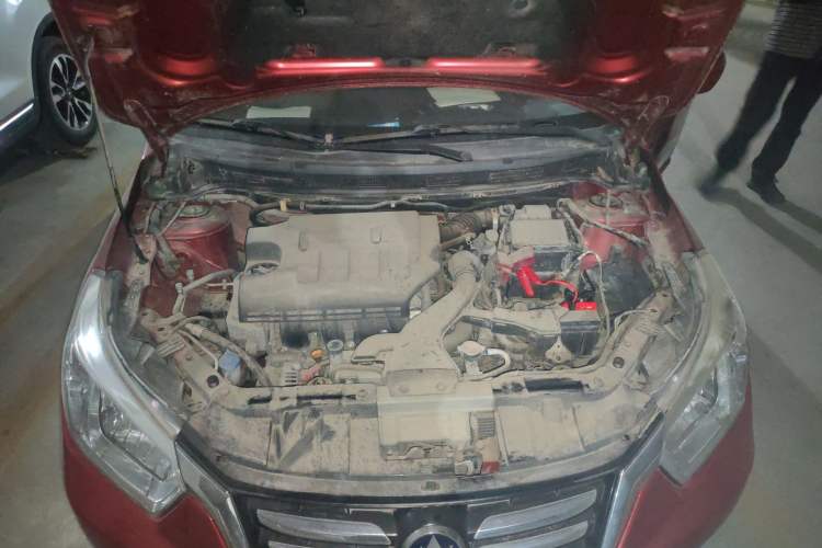 Used Venucia R50 2015 1.6L Manual Fashion Edition Engine Bay