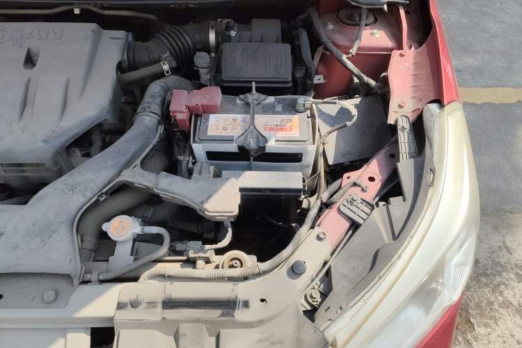 Used Venucia R50 2015 1.6L Manual Fashion Edition Engine Bay Left