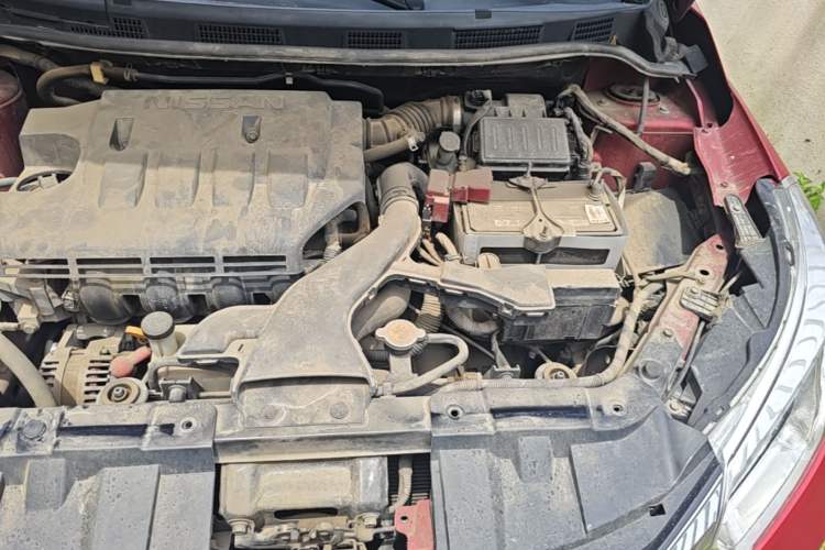 Used Venucia R50 2015 1.6L Automatic Fashion Edition Engine Bay Left